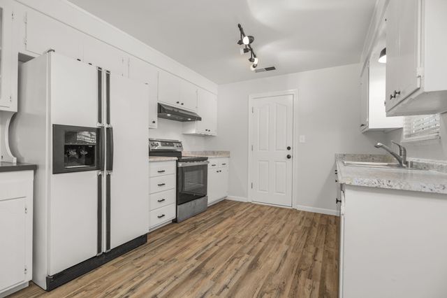 21903 Belmont Drive, Palo Cedro, CA 96073