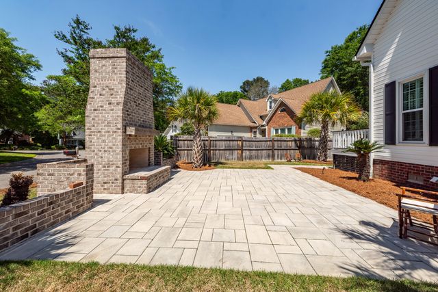 2001 Baltusrol Court, Summerville, SC 29483