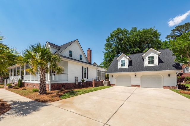 2001 Baltusrol Court, Summerville, SC 29483