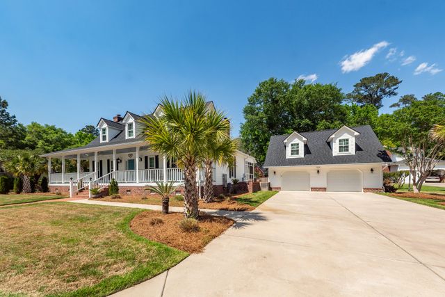 2001 Baltusrol Court, Summerville, SC 29483