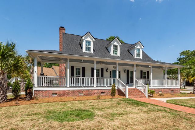 2001 Baltusrol Court, Summerville, SC 29483