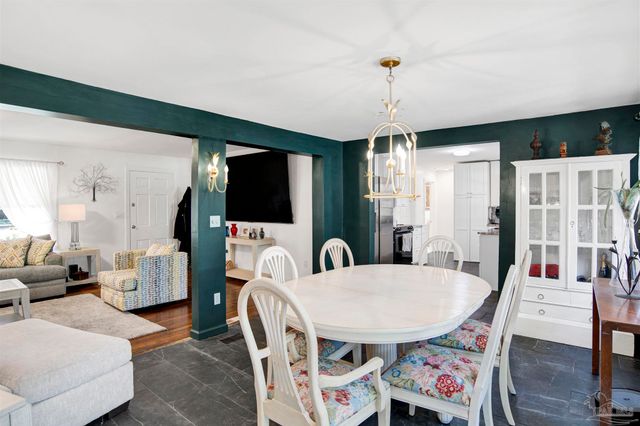 310 Cherokee Trl, Pensacola, FL 32506