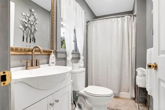 310 Cherokee Trl, Pensacola, FL 32506