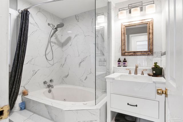 310 Cherokee Trl, Pensacola, FL 32506