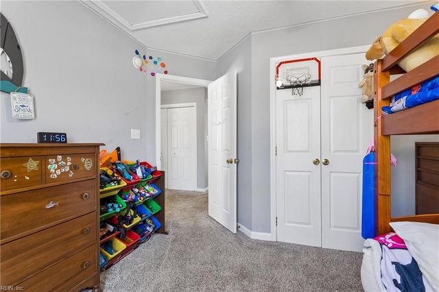 106 Pelican CV, Newport News, VA 23608