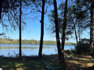 5532 Kerbysons Drive SE, Kalkaska, MI 49646