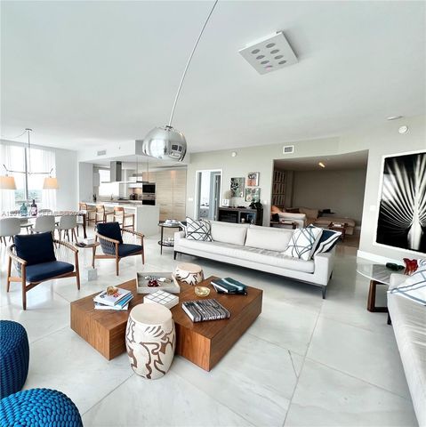 17111 Biscayne Blvd 1102, North Miami Beach, FL 33160