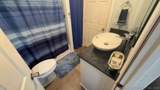 4225 E 2nd Place, Tulsa, OK 74112