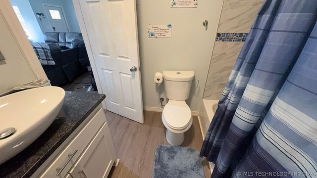 4225 E 2nd Place, Tulsa, OK 74112