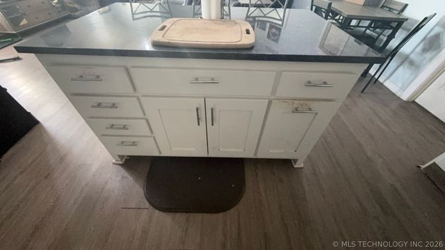 4225 E 2nd Place, Tulsa, OK 74112