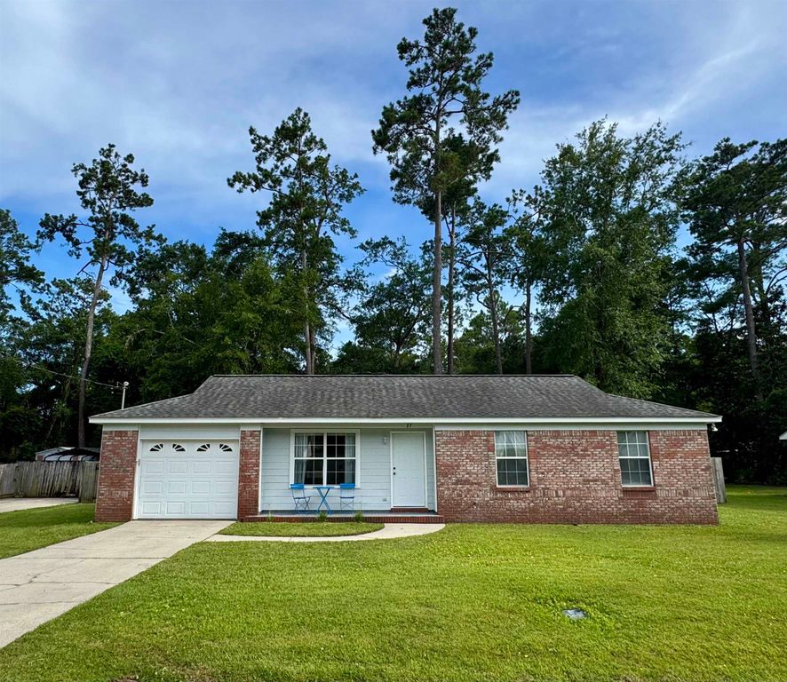 27 Pirates Cove Lane, St Marks, FL 32355