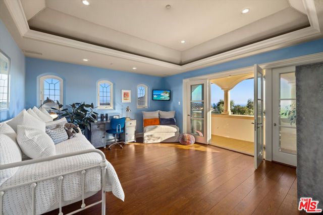 1502 E Mountain Drive, Santa Barbara, CA 93108