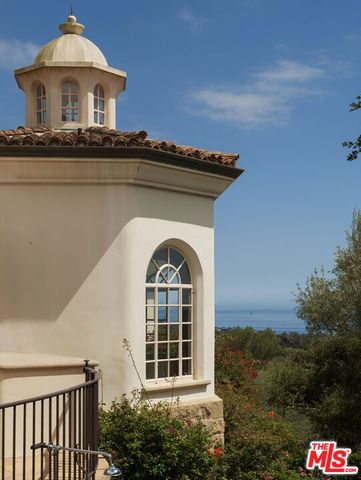1502 E Mountain Drive, Santa Barbara, CA 93108