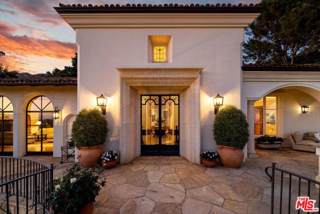 1502 E Mountain Drive, Santa Barbara, CA 93108