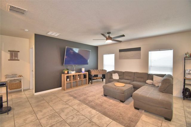 542 EAGLE LANDING BOULEVARD, Winter Haven, FL 33880