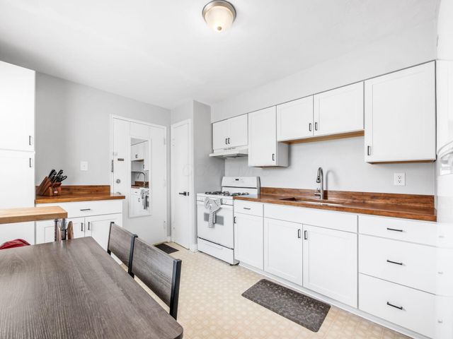 1775 Northwest Court, 105, Columbus, OH 43212