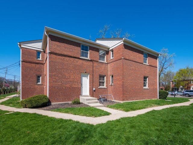 1775 Northwest Court, 105, Columbus, OH 43212