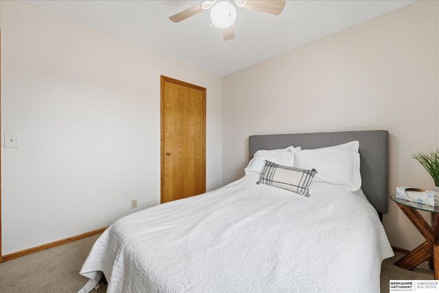 3503 S 152nd Street, Omaha, NE 68144