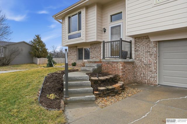 3503 S 152nd Street, Omaha, NE 68144