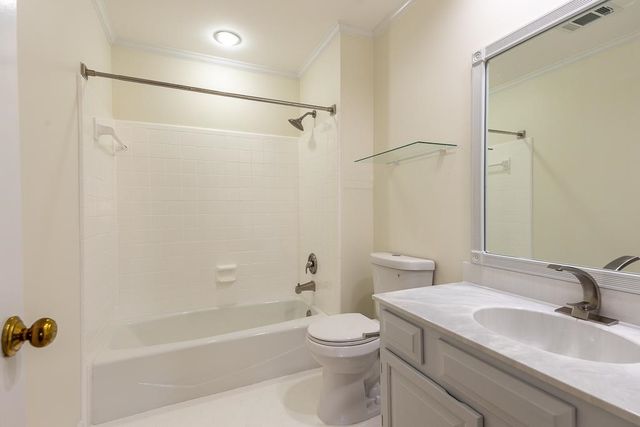 4745 AYNSLEY DR, Memphis, TN 38117