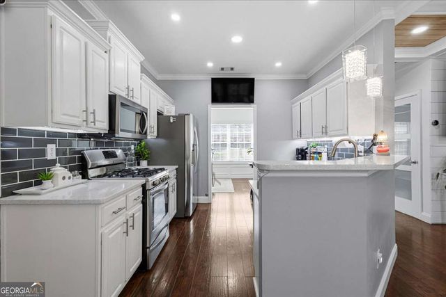 1380 Commonwealth Lane, Grayson, GA 30017