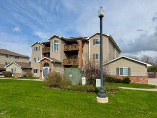 2706 Triple Crown Lane 1, Iowa City, IA 52240