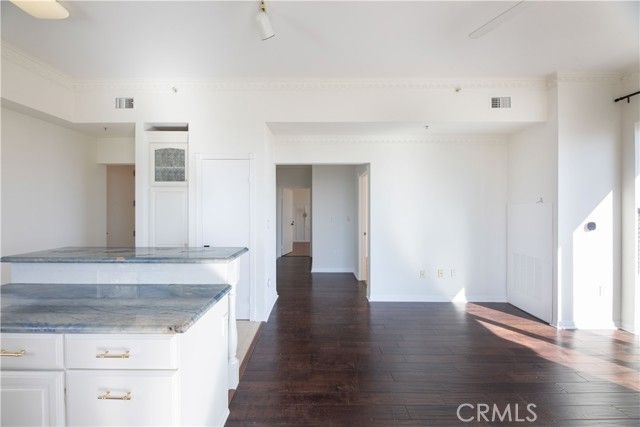 388 E Ocean 703, Long Beach, CA 90802