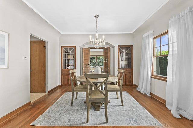 2963 N 70th STREET, Milwaukee, WI 53210