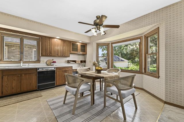 2963 N 70th STREET, Milwaukee, WI 53210