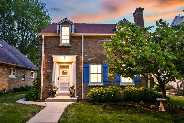 2963 N 70th STREET, Milwaukee, WI 53210
