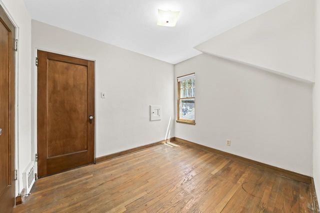 2963 N 70th STREET, Milwaukee, WI 53210