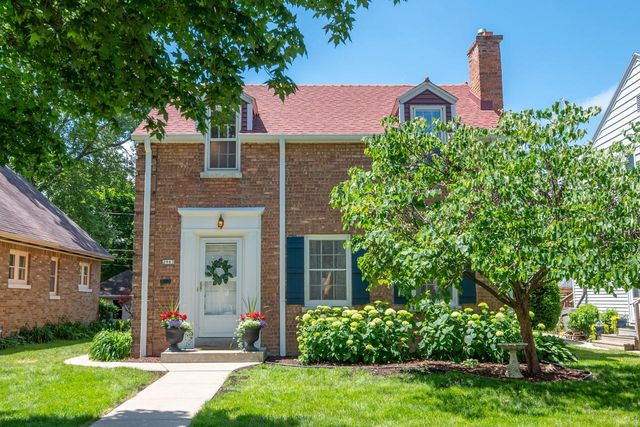 2963 N 70th STREET, Milwaukee, WI 53210