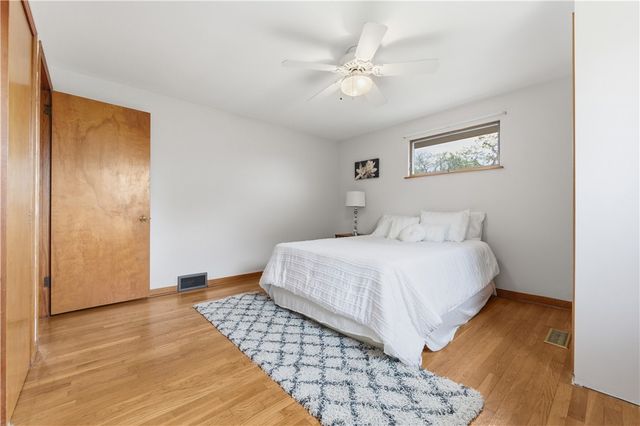 126 Bellpark Drive, Ross Twp, PA 15229