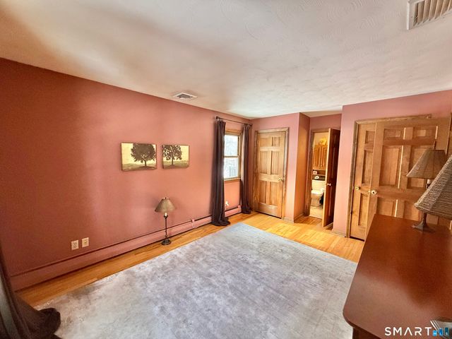 28 Elmwood Drive, Seymour, CT 06483