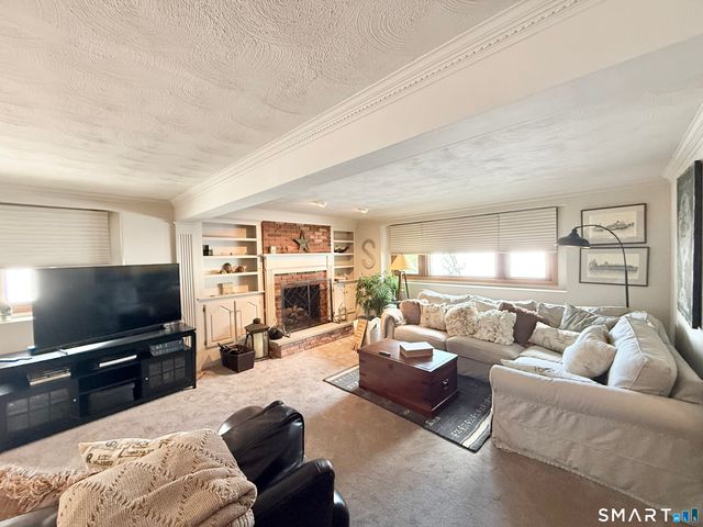 28 Elmwood Drive, Seymour, CT 06483