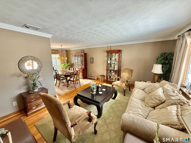 28 Elmwood Drive, Seymour, CT 06483