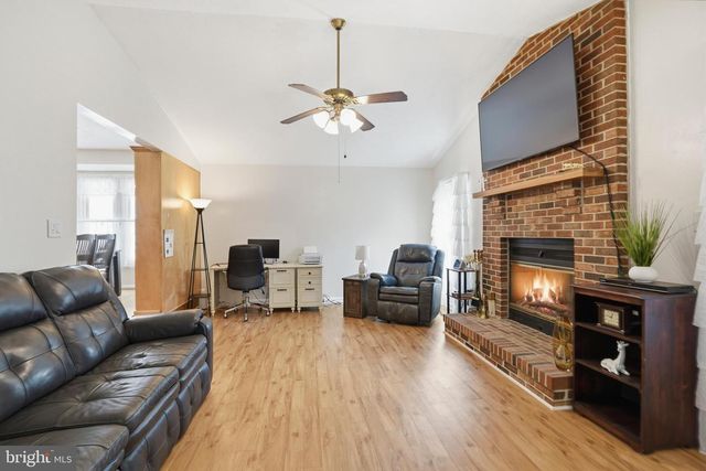 759 SUNNYFIELD LN, Baltimore, MD 21225