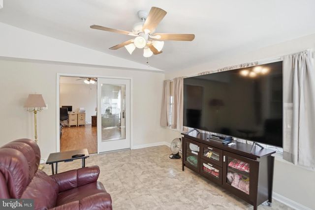 759 SUNNYFIELD LN, Baltimore, MD 21225