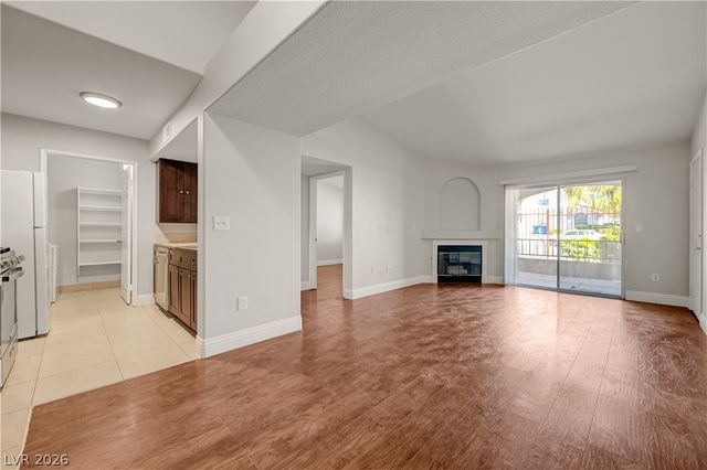 7885 West Flamingo Road 1050, Las Vegas, NV 89147