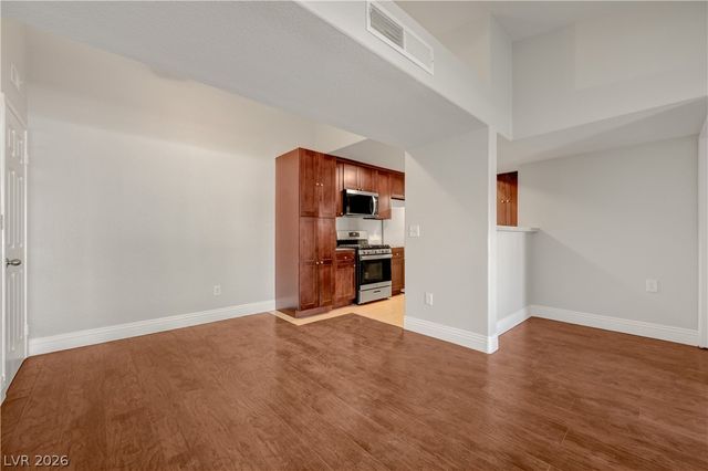 7885 West Flamingo Road 1050, Las Vegas, NV 89147