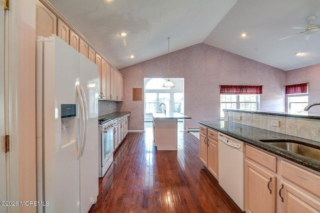 6 San Marco Road, Manchester, NJ 08759