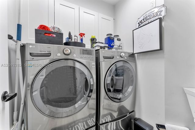 550 NW 110th Ave, Plantation, FL 33324