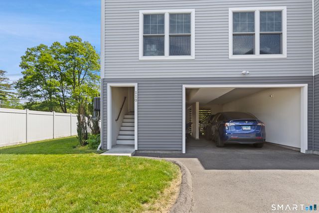 110 Berwick Avenue 110, Fairfield, CT 06825
