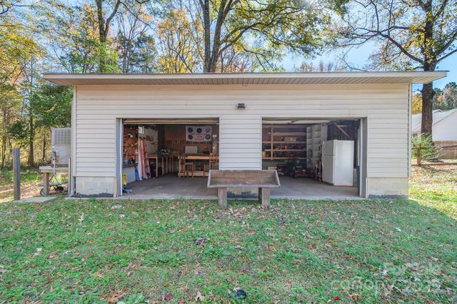 1545 Danlee Drive, Lancaster, SC 29720