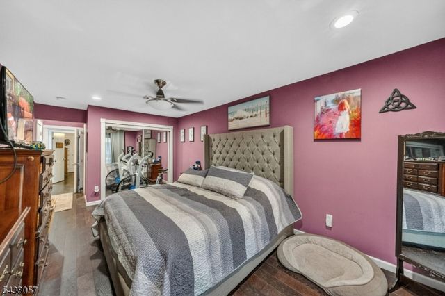 4843 Bloomingdale Dr, Hillsborough Twp., NJ 08844