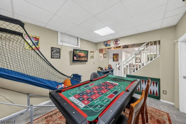 4843 Bloomingdale Dr, Hillsborough Twp., NJ 08844