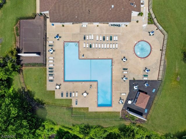 4843 Bloomingdale Dr, Hillsborough Twp., NJ 08844