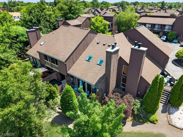4843 Bloomingdale Dr, Hillsborough Twp., NJ 08844
