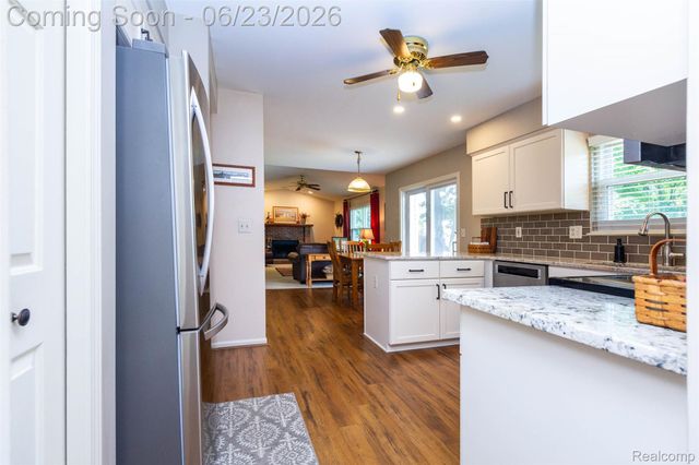 27533 Winchester Terrace, Brownstown Charter Township, MI 48183