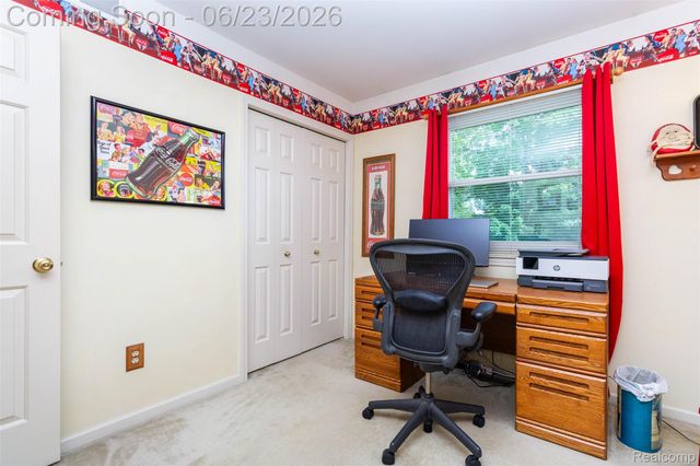 27533 Winchester Terrace, Brownstown Charter Township, MI 48183